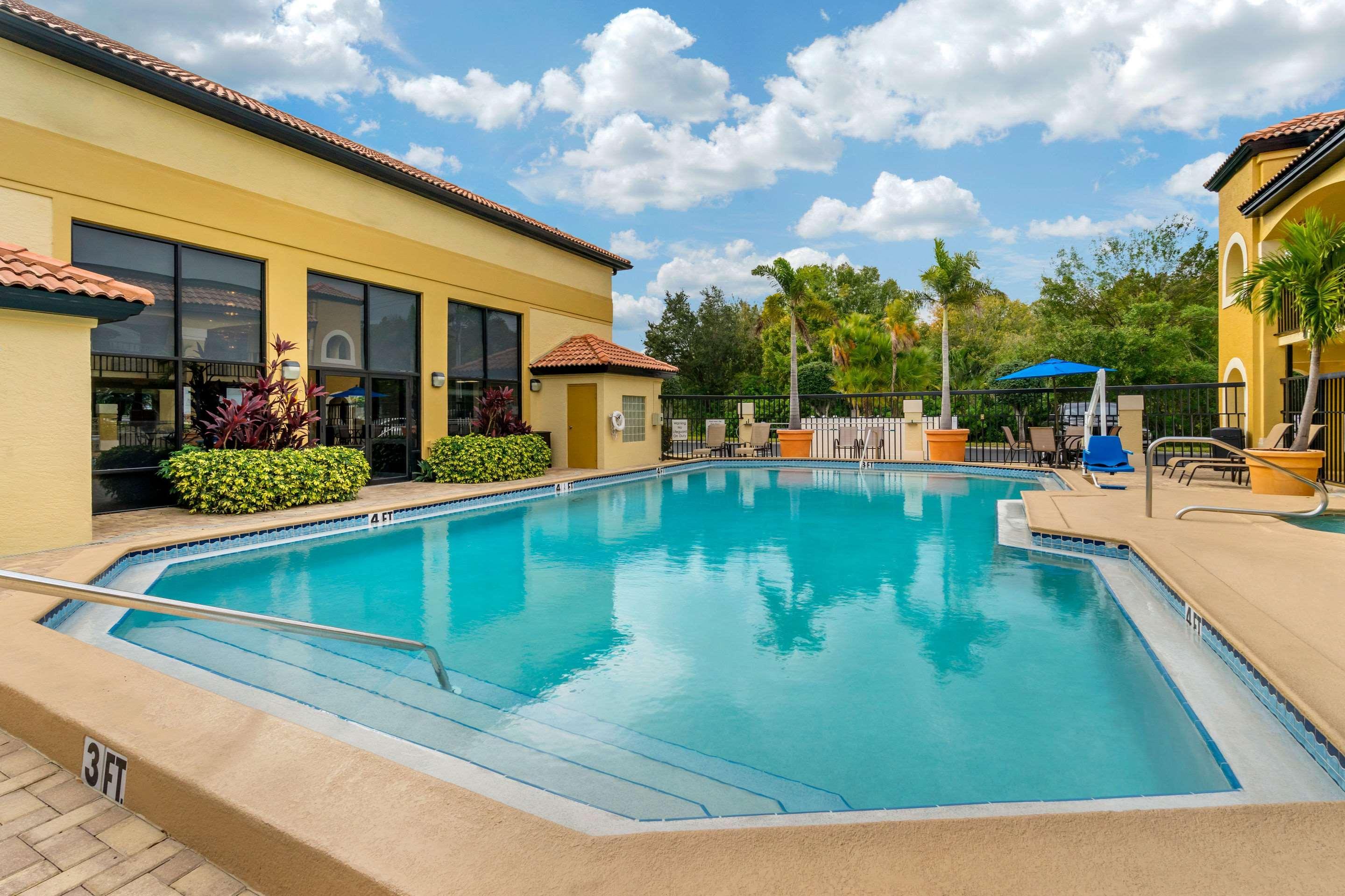 Comfort Inn Sun City Center - Ruskin - Tampa South Exterior foto